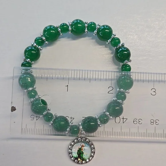 Green Saint Judas Tadeo Beaded Bracelet with Silver Accents - Picture 6 of 6